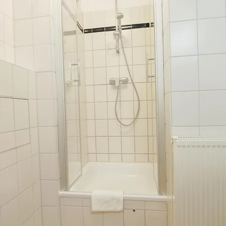 아파트 Appartementhaus Boddenblick - 